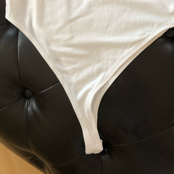 Guess Racerback Logo Bodysuit - Picture 5 of 5